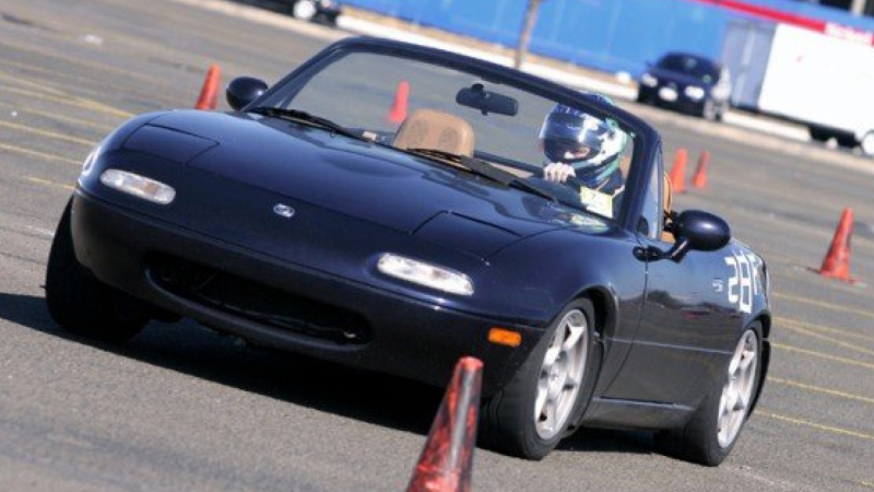 Illustration for article titled 1996 Mazda Miata: The Jalopnik Review